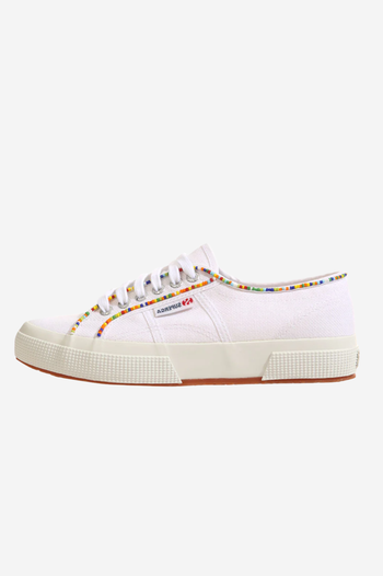 2750 MULTICOLOR BEADS