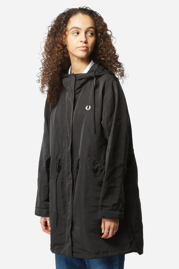 FRED PERRY SHELL PARKA W
