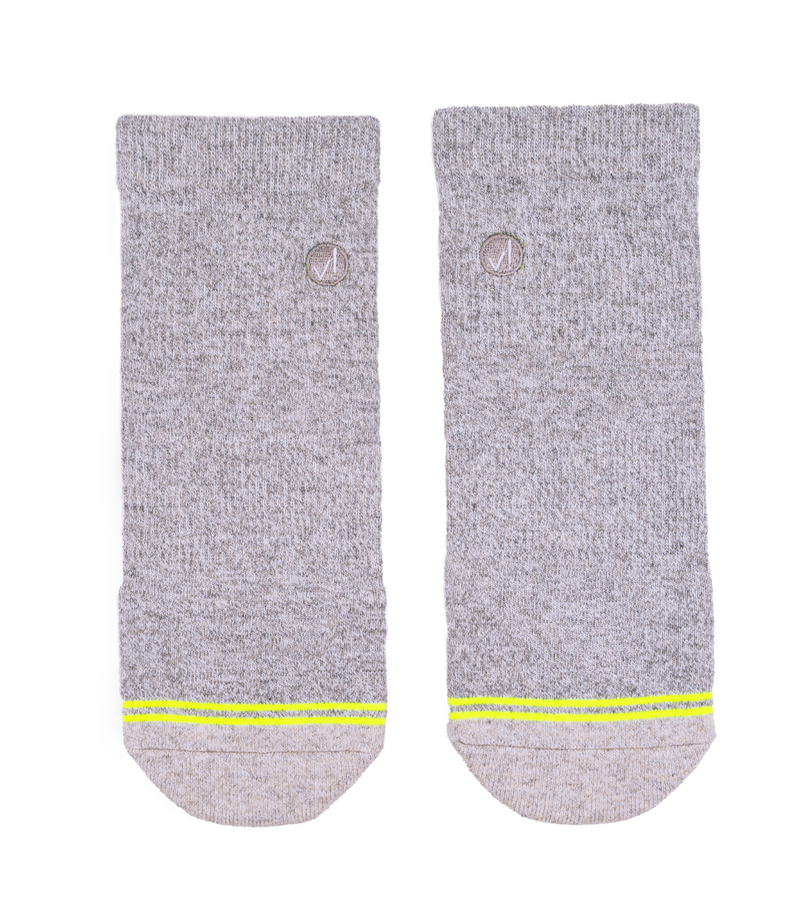 VOTED ESSENTIAL ANKLE GREY
