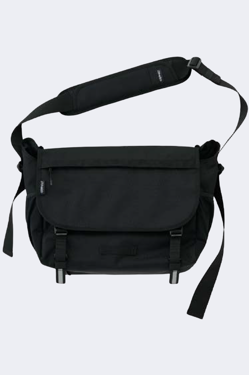 MESSENGER BAG