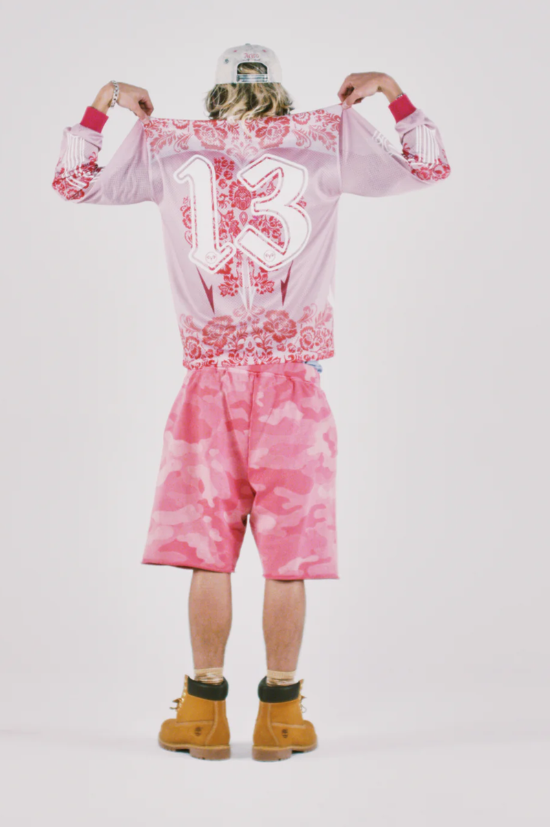 GRAPHIC GOTHIC LACE AIRTEX LS TEE