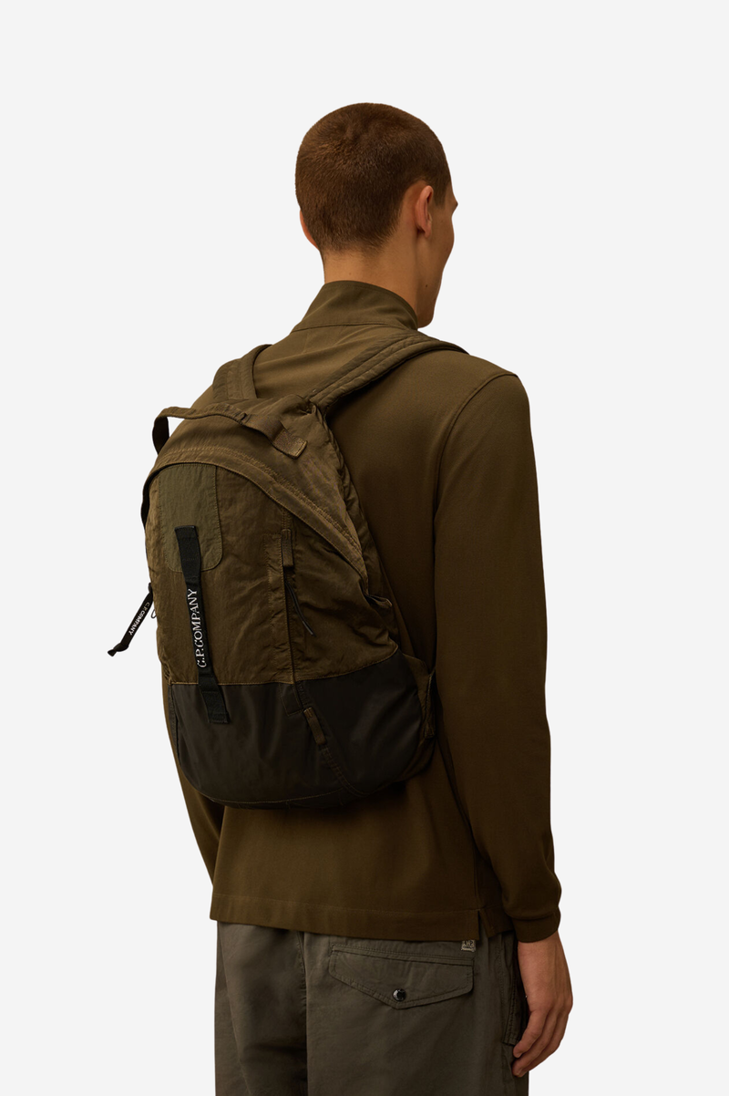 NYLON B ROUNDED BACKPACK