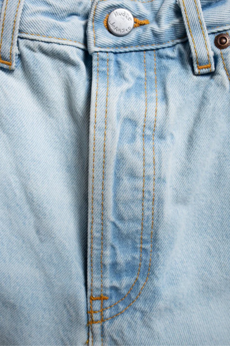 BREEZY BRITT SUNDAY MOON