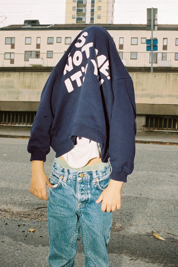 SILLY SWEAT IT IS NOT ME DEEP BLUE