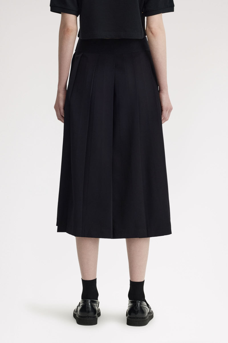 TAPE DETAIL PLEATED MIDI SKIRT