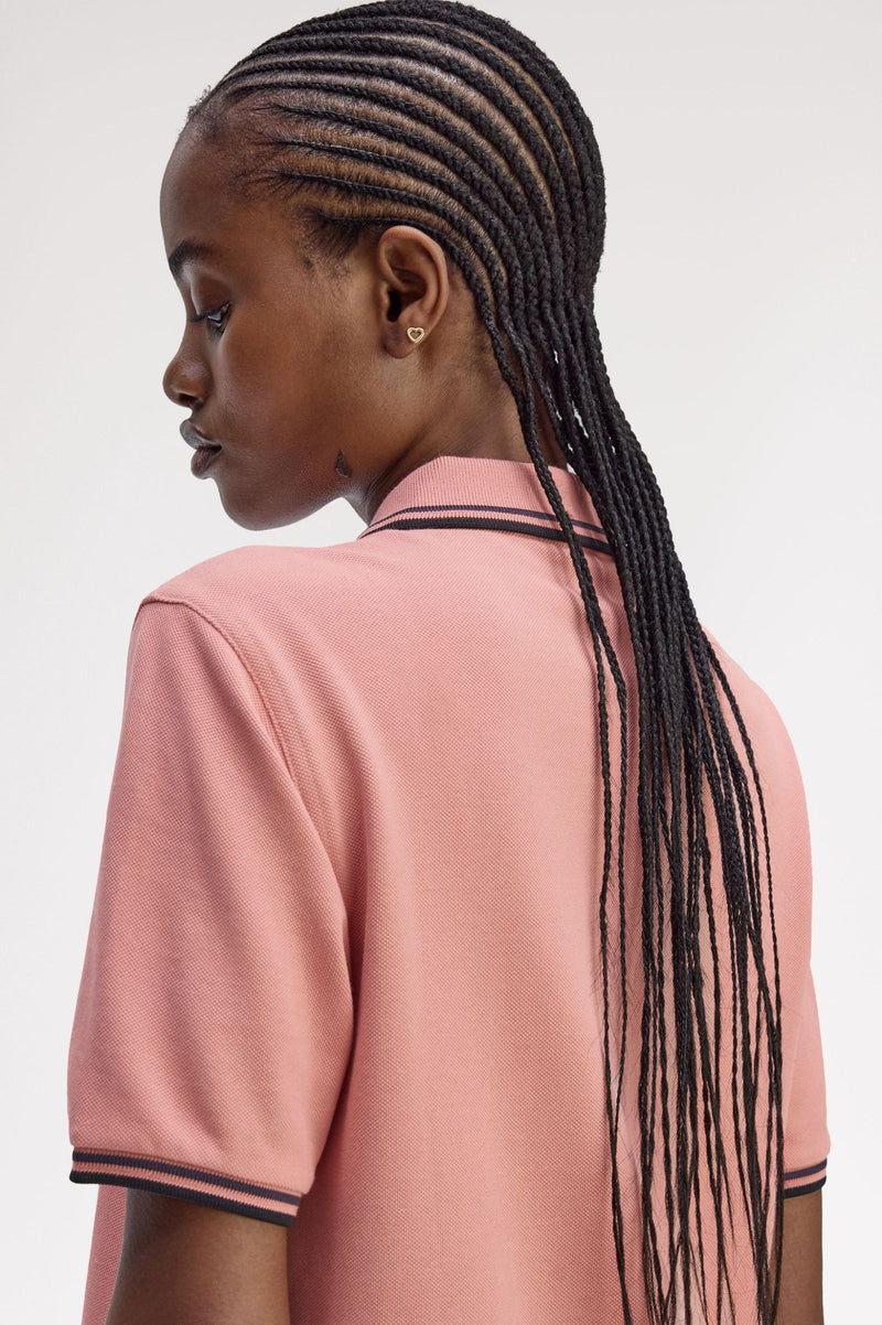 TWIN TIPPED FRED PERRY SHIRT