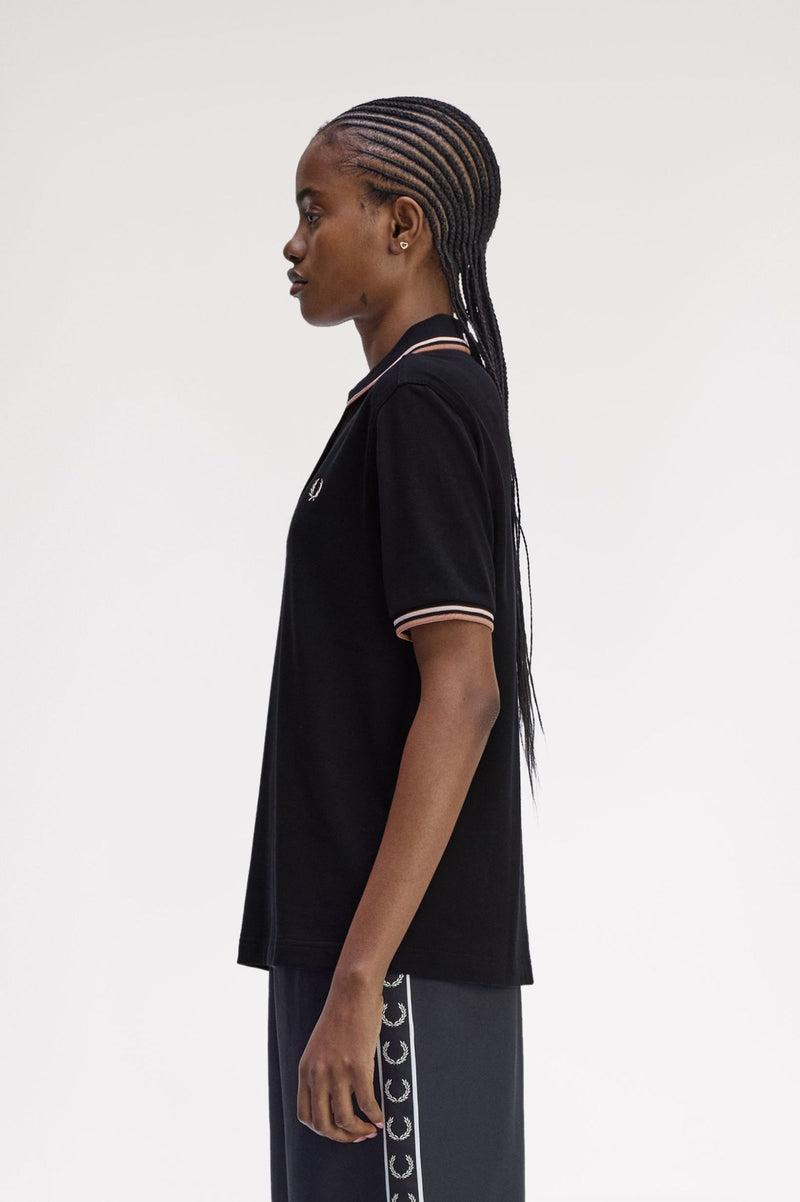 TWIN TIPPED FRED PERRY SHIRT