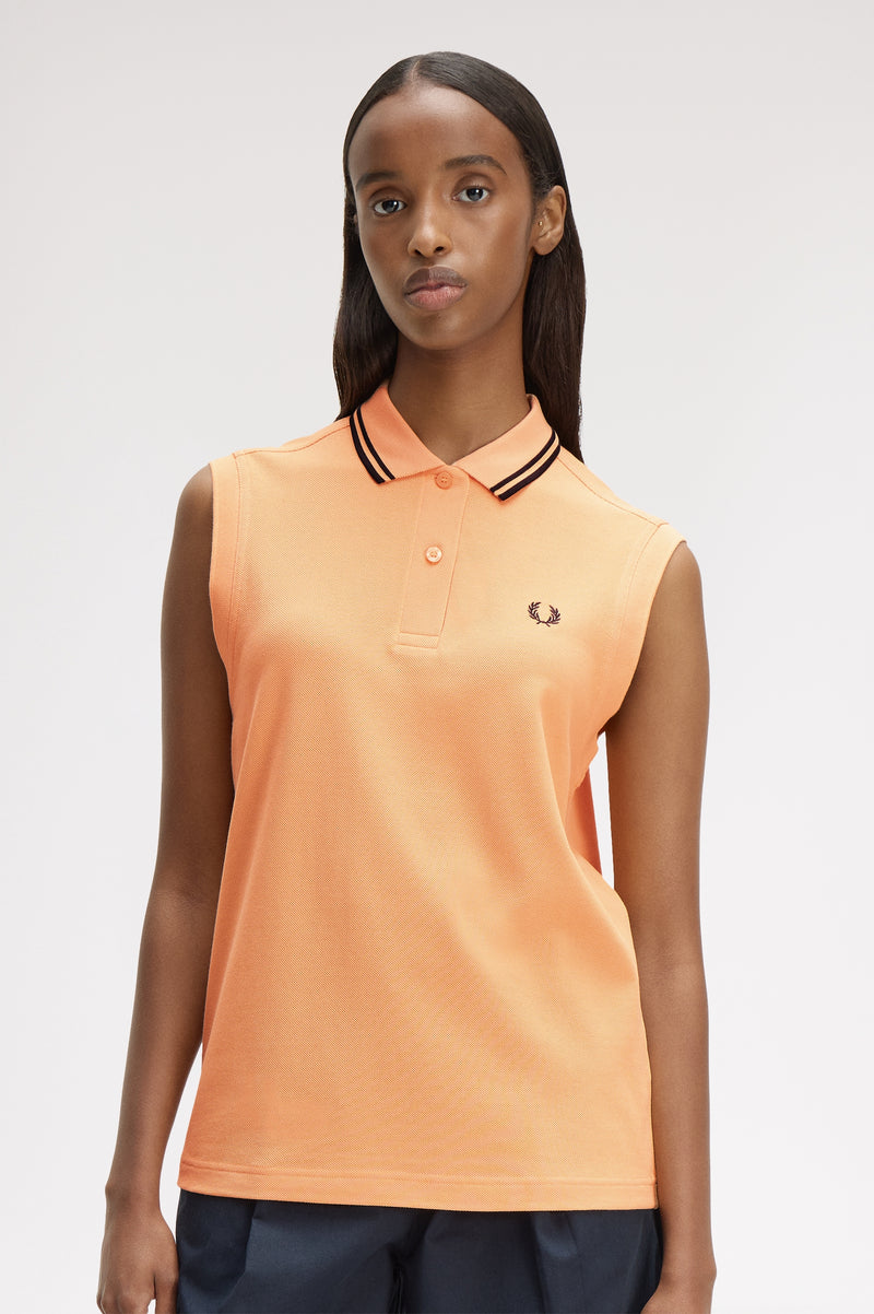SLEEVELESS TWIN TIPPED FRED PERRY SHIRT