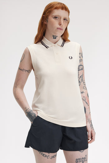 SLEEVELESS FRED PERRY SHIRT