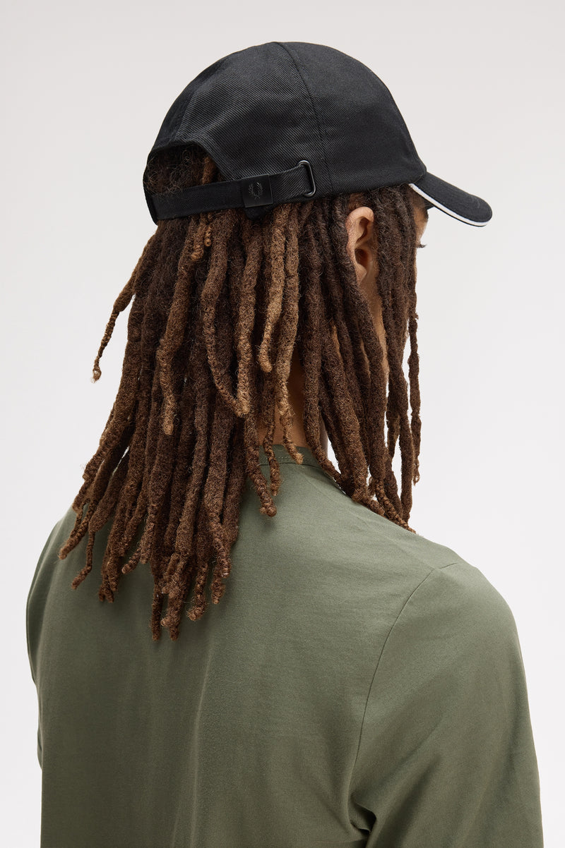 CIRCLE BRANDED PIPED TWILL CAP