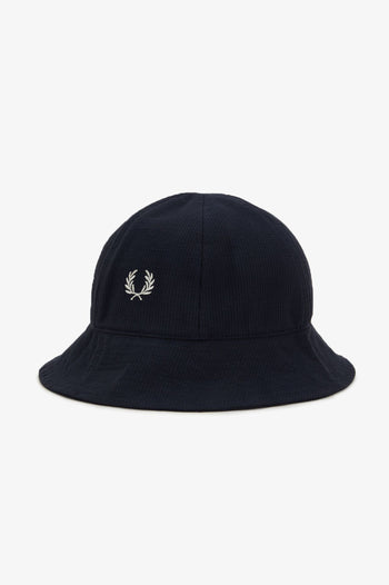 SEERSUCKER BUCKET HAT