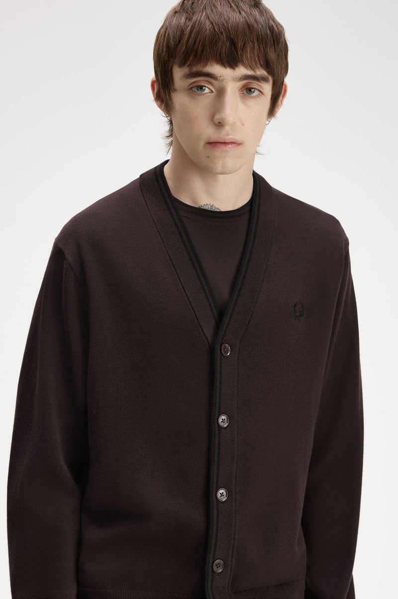 CLASSIC CARDIGAN