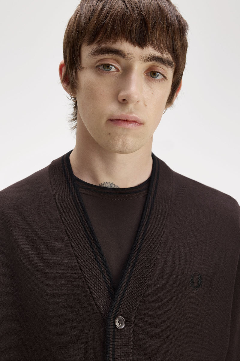 CLASSIC CARDIGAN