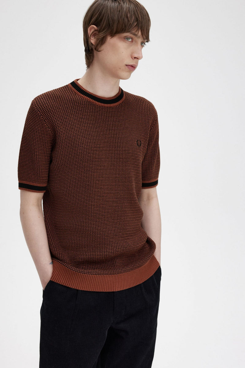 TEXTURED KNITTED T-SHIRT