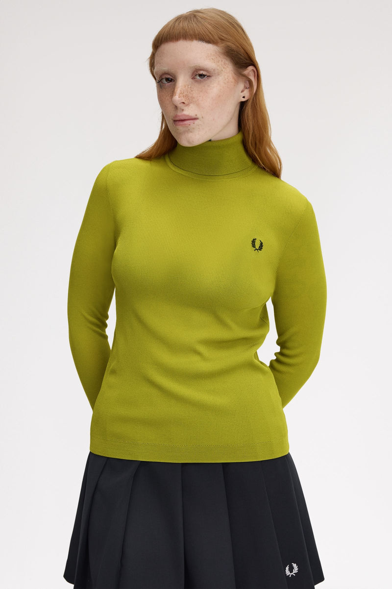 RIB KNIT ROLL NECK TOP