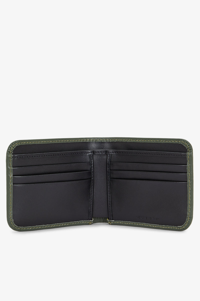 SMOOTH LEATHER BILLFOLD WALLET