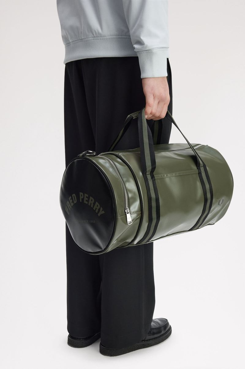 CLASSIC BARREL BAG