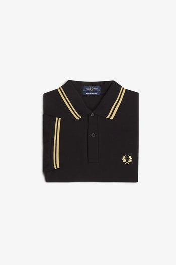 TWIN TIPPED FRED PERRY SHIRT