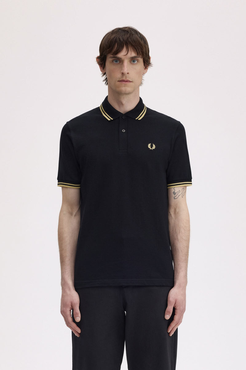 TWIN TIPPED FRED PERRY SHIRT