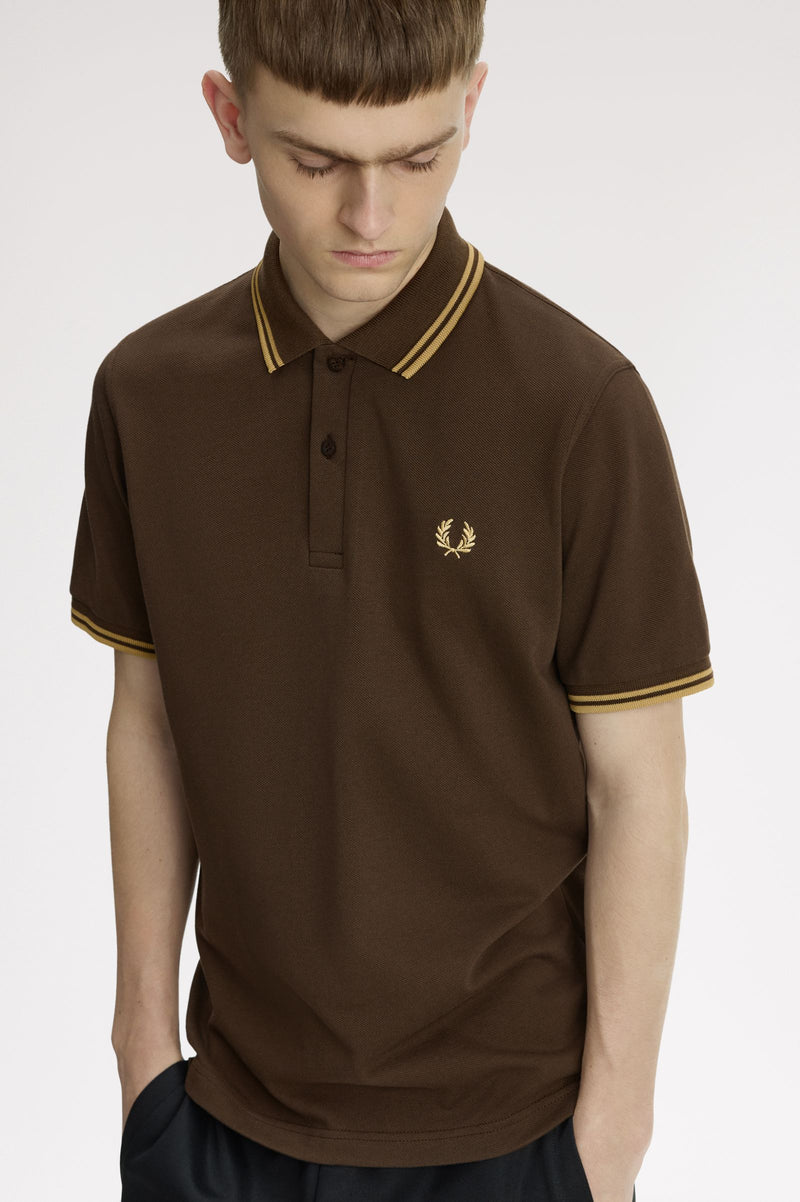 TWIN TIPPED FRED PERRY SHIRT