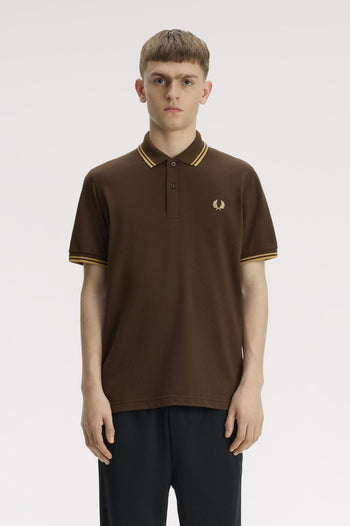 TWIN TIPPED FRED PERRY SHIRT