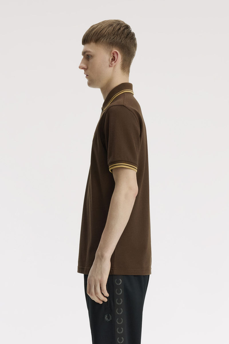 TWIN TIPPED FRED PERRY SHIRT