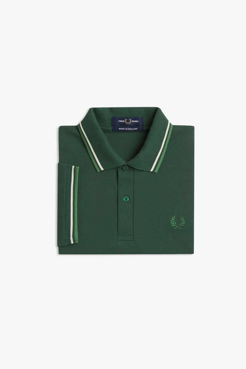 TWIN TIPPED FRED PERRY SHIRT