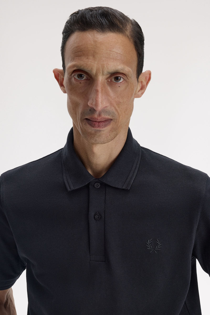 TWIN TIPPED FRED PERRY SHIRT