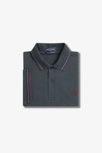 TWIN TIPPED FRED PERRY SHIRT