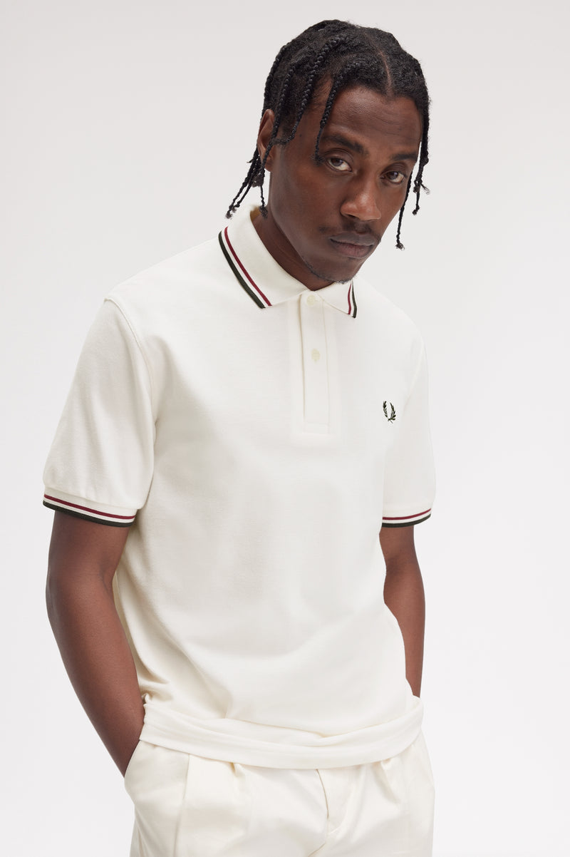 THE TWIN TIPPED FREDPERRY SHIRT