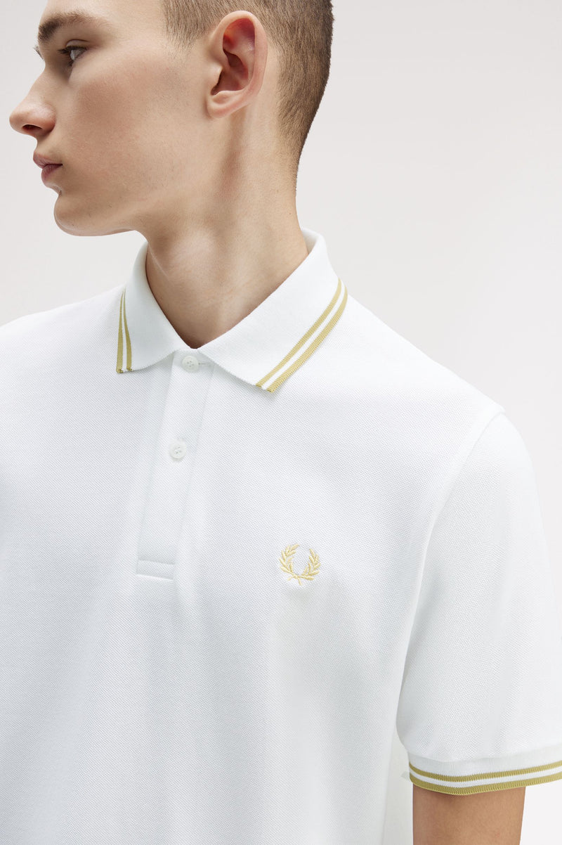 TWIN TIPPED FRED PERRY SHIRT