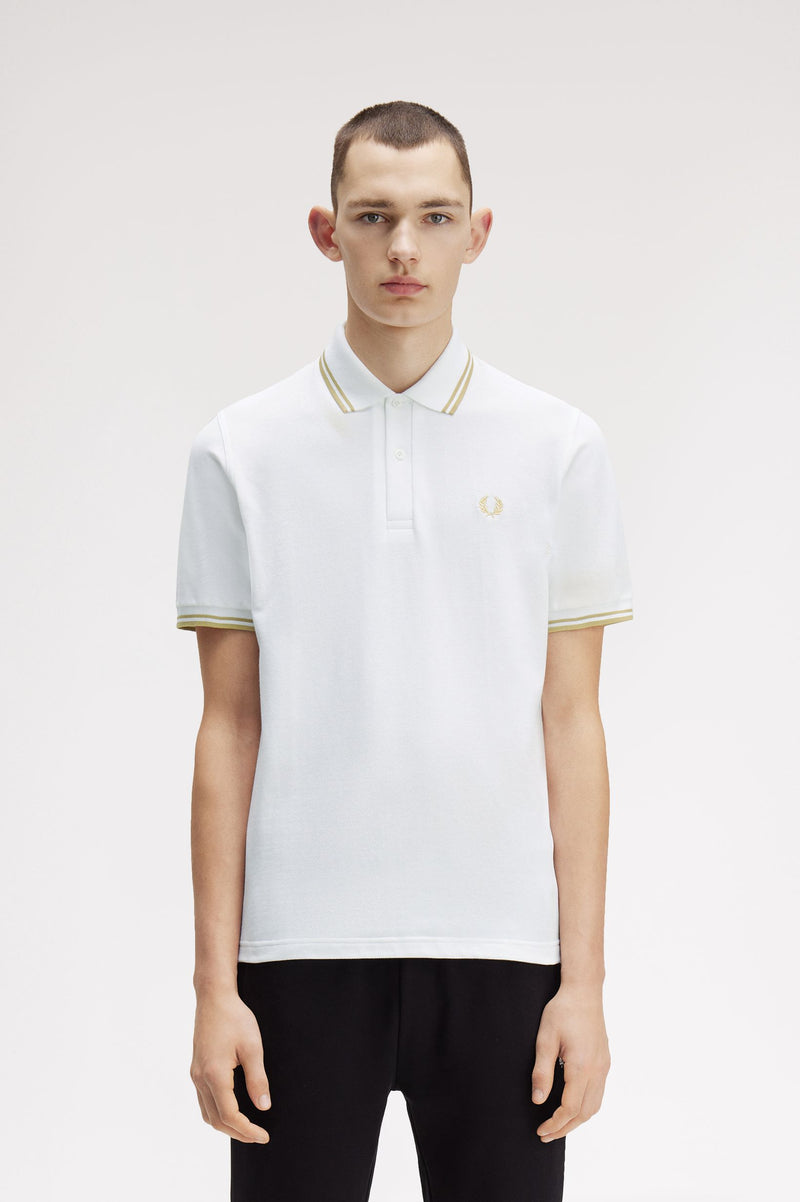 TWIN TIPPED FRED PERRY SHIRT