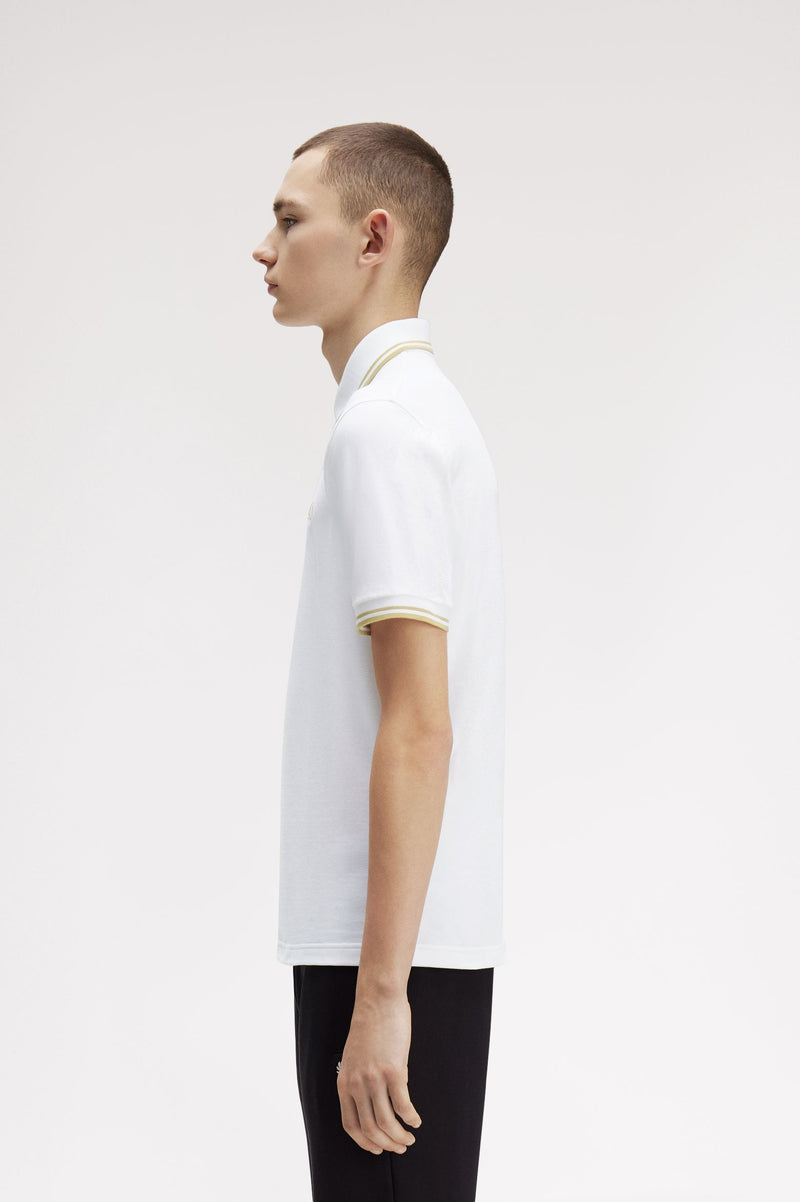 TWIN TIPPED FRED PERRY SHIRT