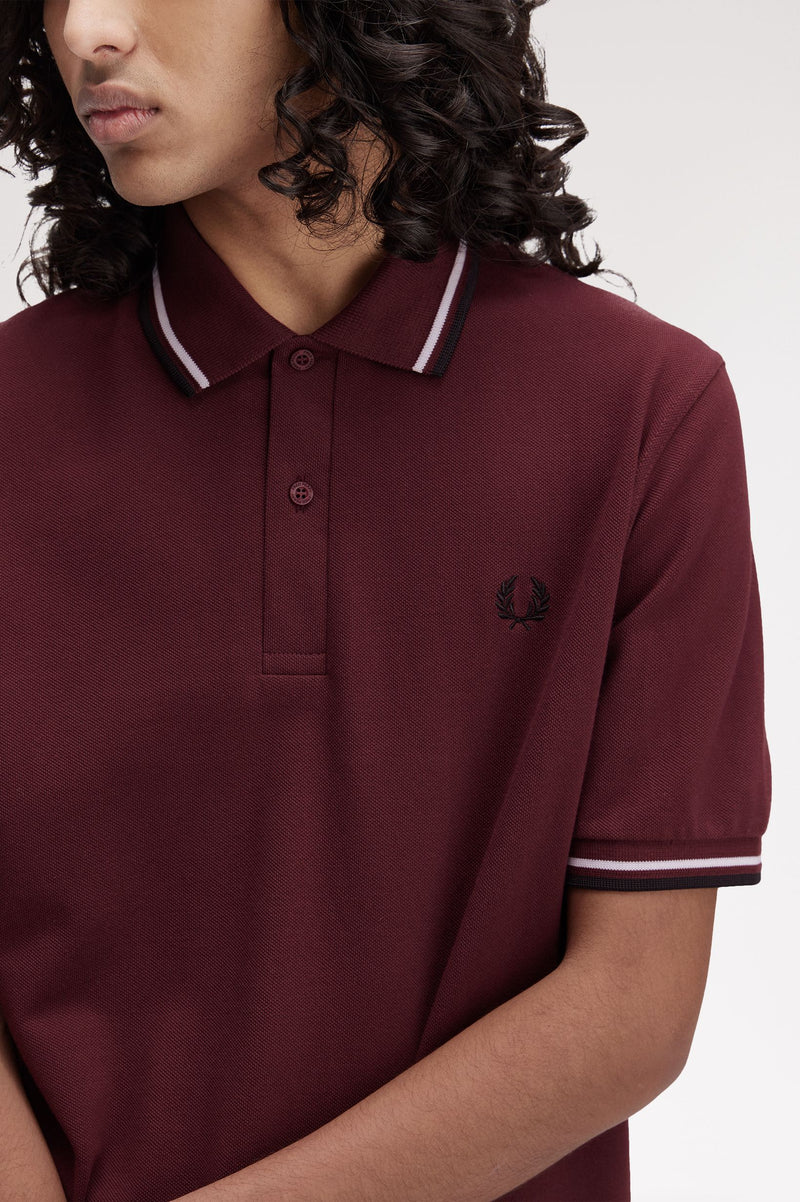 TWIN TIPPED FRED PERRY SHIRT