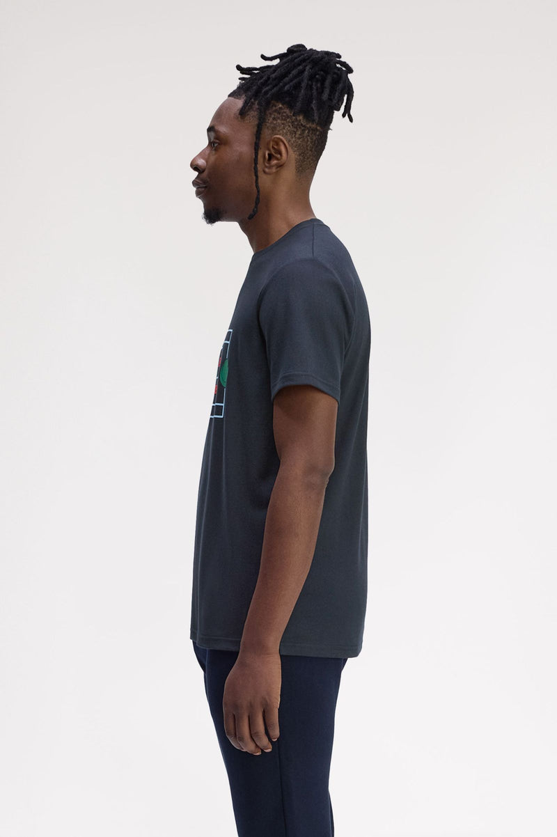 TENNIS COURT GRAPHIC T-SHIRT