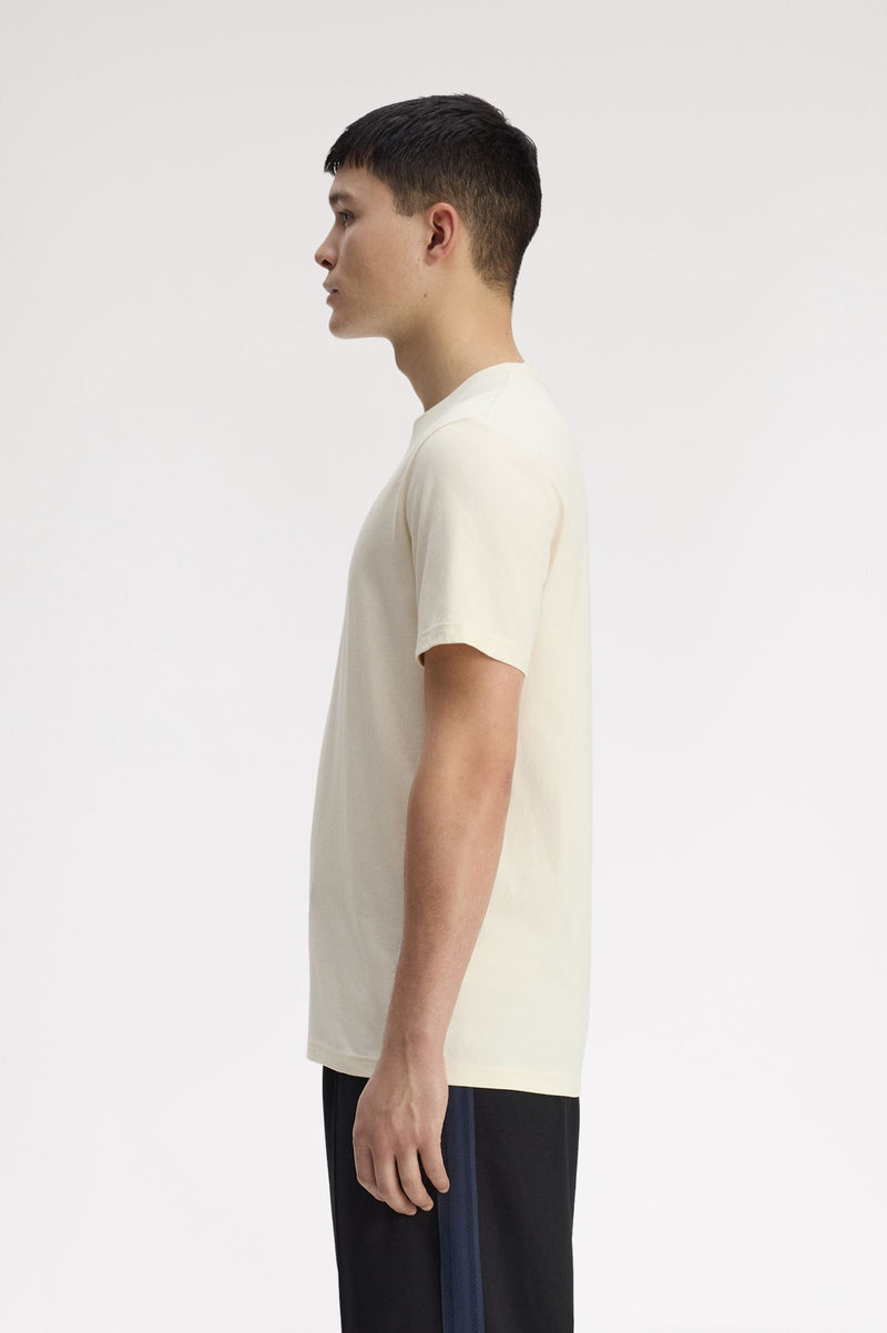 OUTLINE LAUREL WREATH T-SHIRT