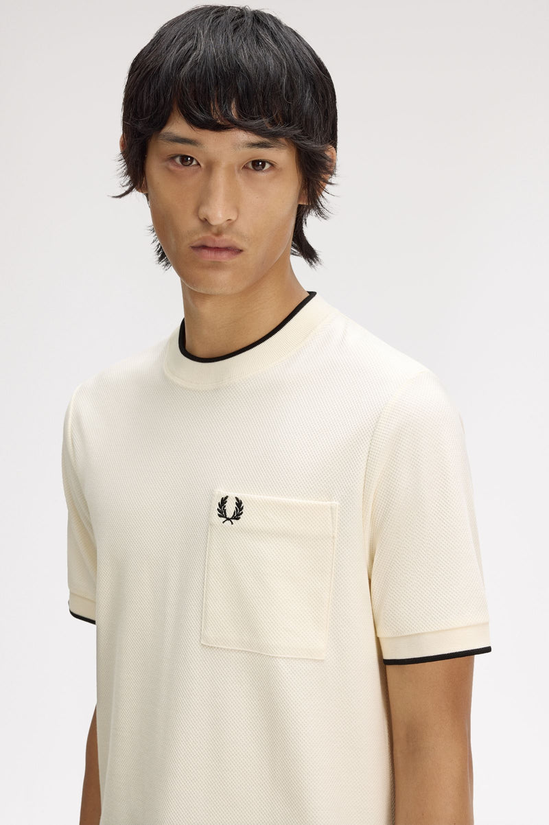 POCKET DETAIL PIQUE T-SHIRT