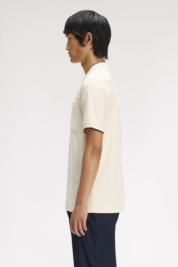 POCKET DETAIL PIQUE T-SHIRT