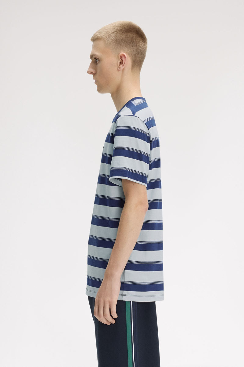FINE STRIPE T-SHIRT