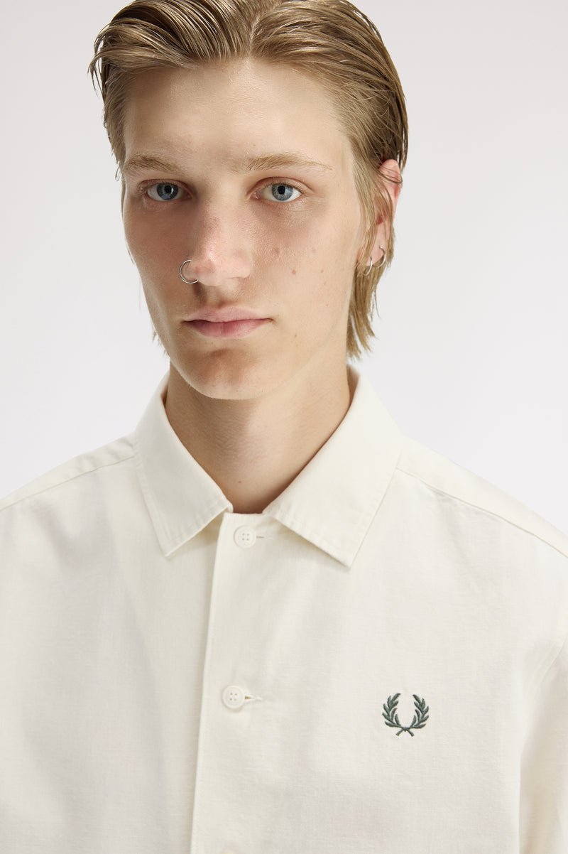 POCKET DETAIL SS SHIRT