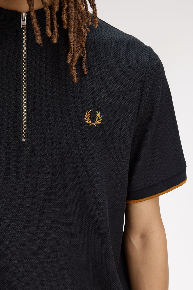 TIPPED CUFF PIQUE T-SHIRT