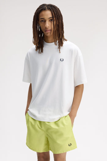 BACK PRINT LAUREL WREATH T-SHIRT