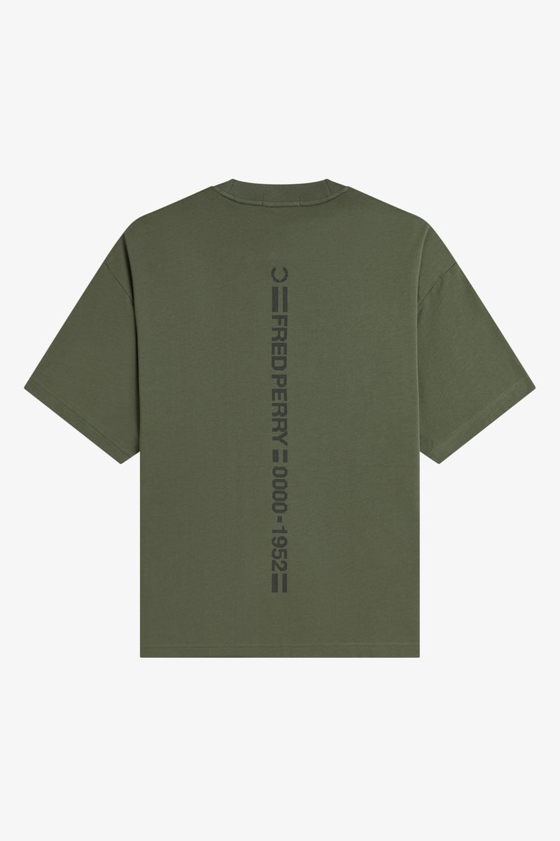 BACK PRINT VERTICAL GRAPHIC T-SHIRT