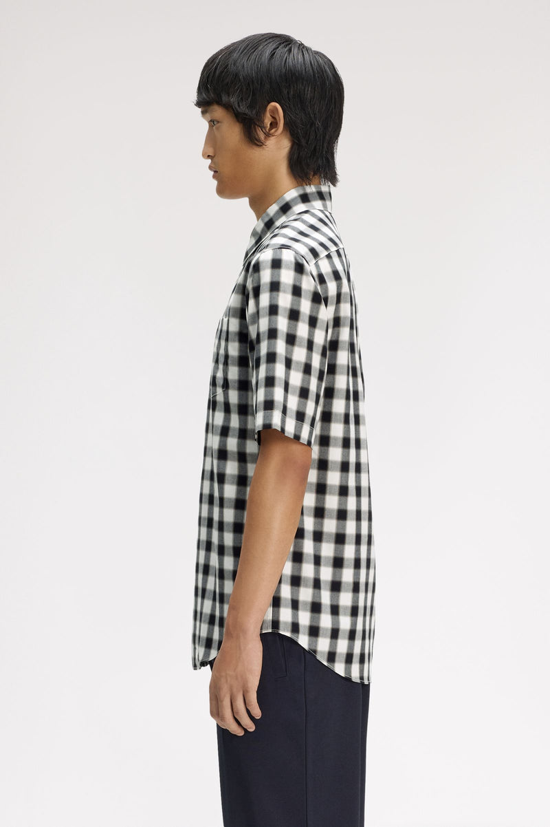 BLURRED GINGHAM SHIRT