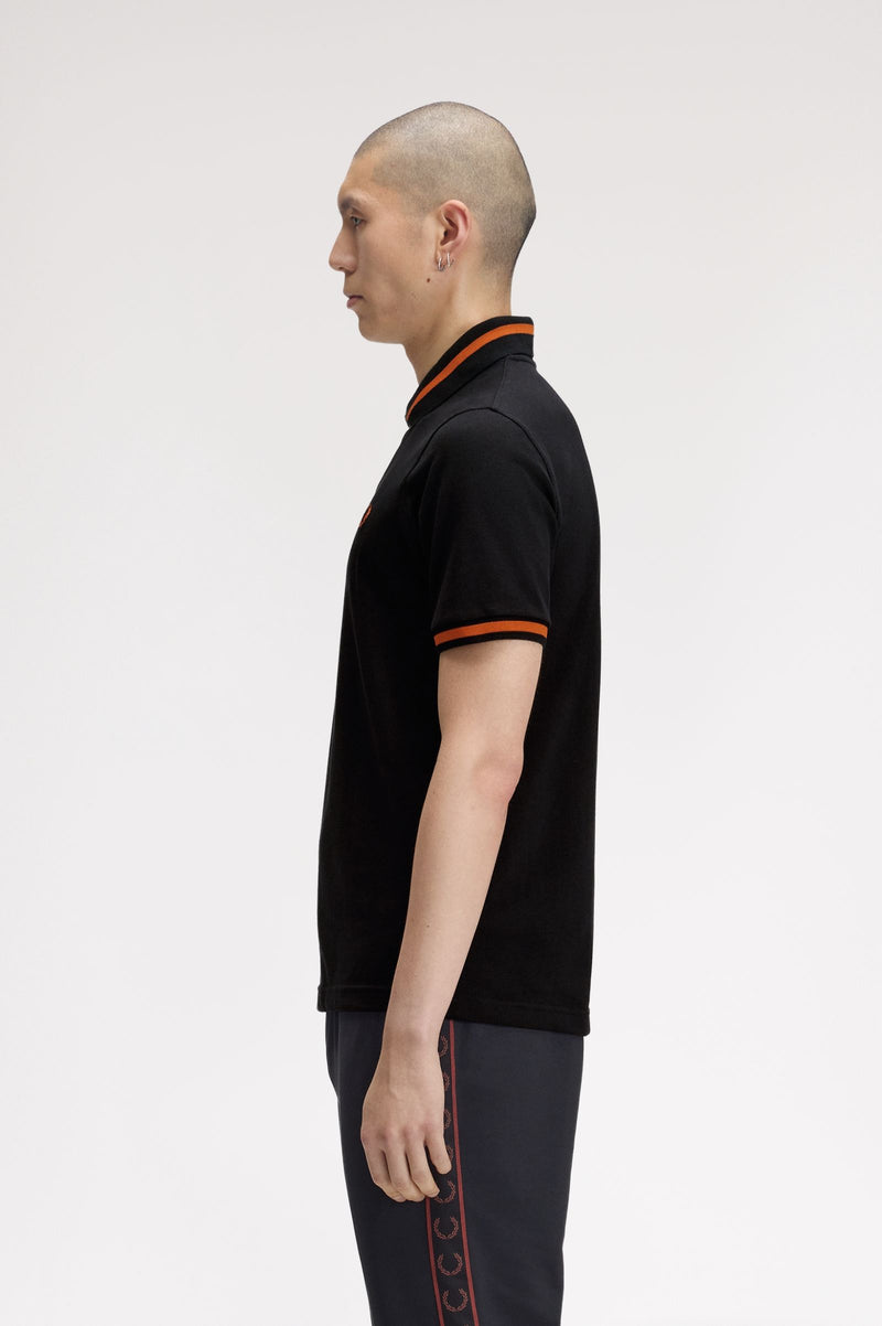 SINGLE TIPPED FRED PERRY SHIRT