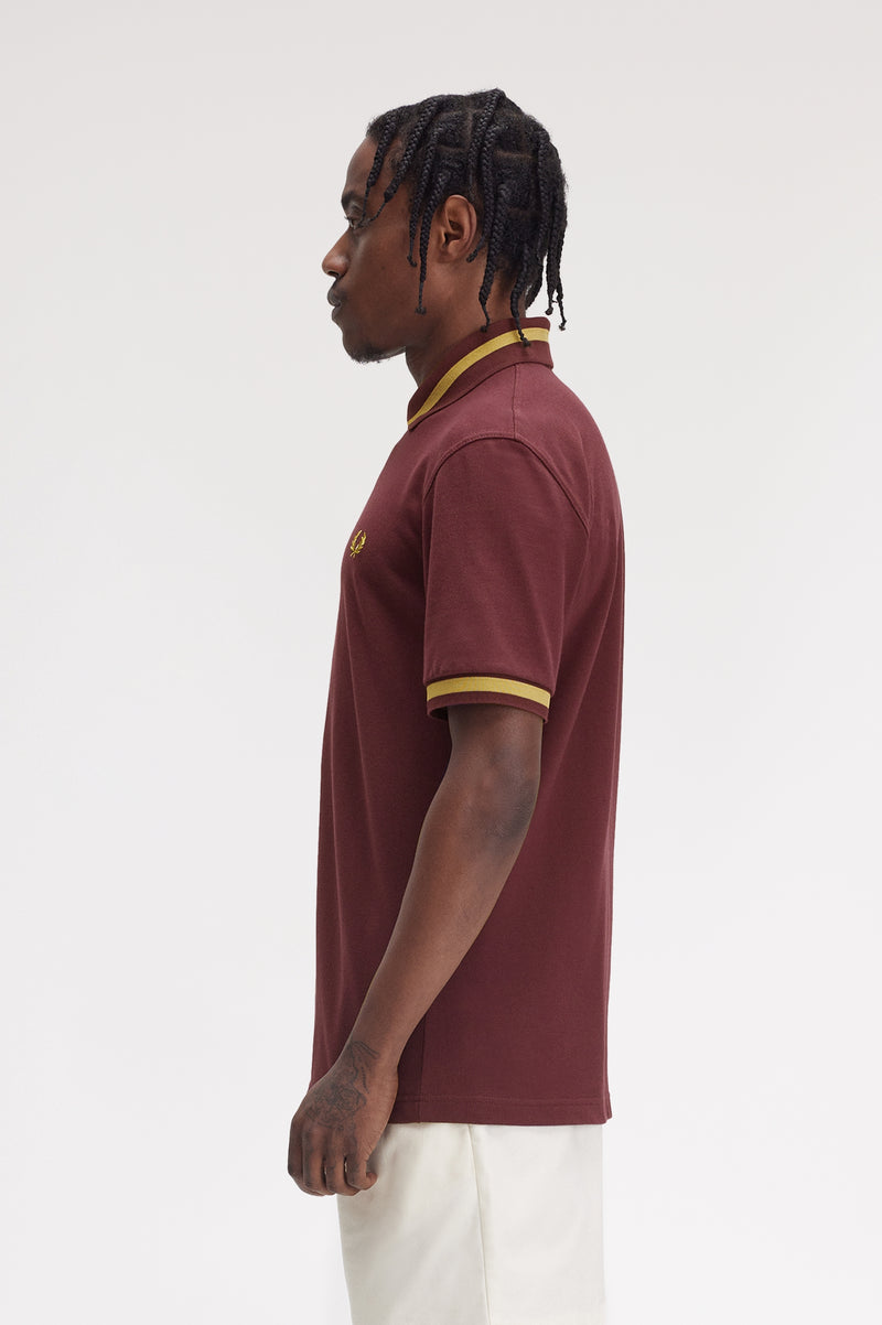 SINGLE TIPPED FRED PERRY SHIRT