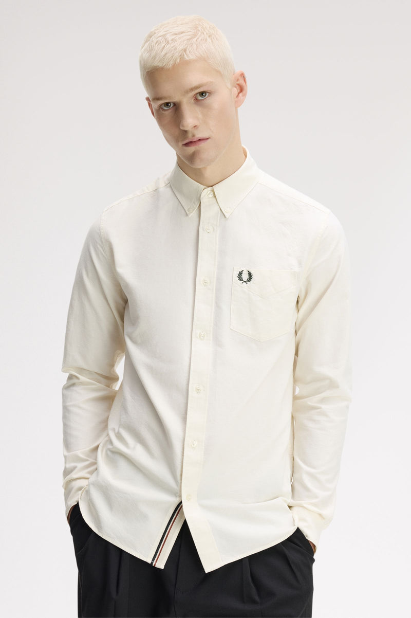 CONCEALED TIPPED OXFORD SHIRT