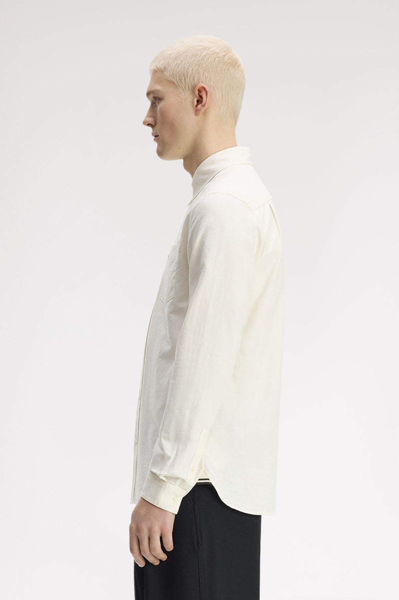 CONCEALED TIPPED OXFORD SHIRT