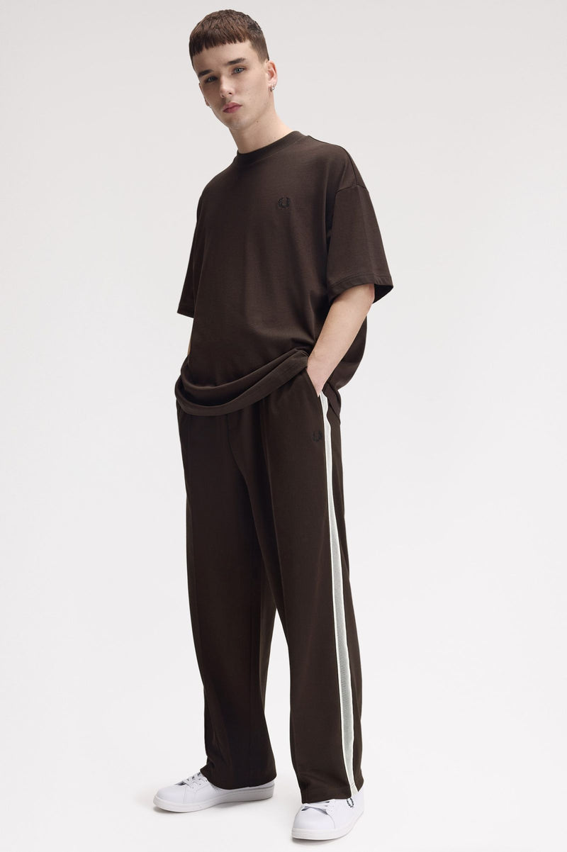 OVERSIZED T-SHIRT