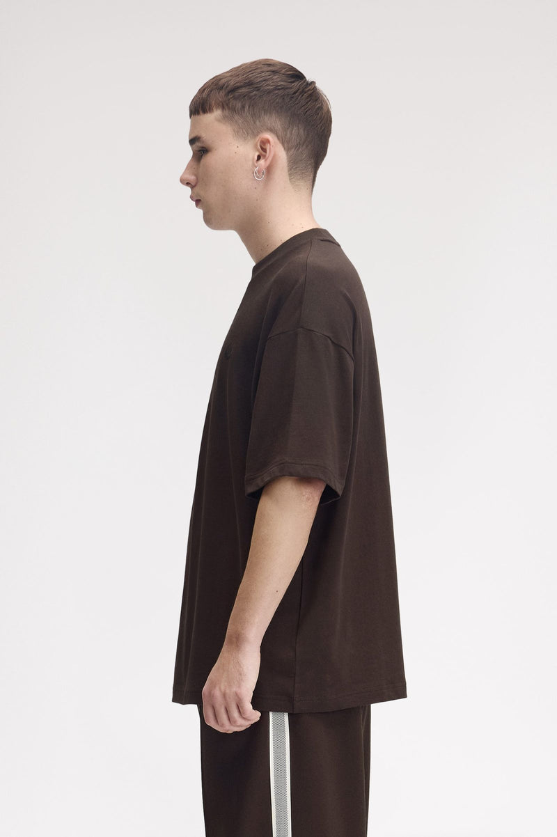 OVERSIZED T-SHIRT